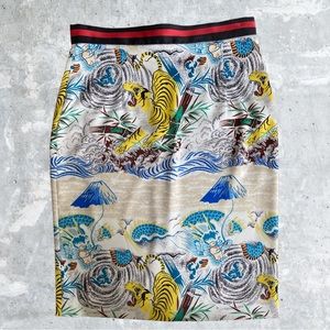 Satin Japanese print pencil skirt